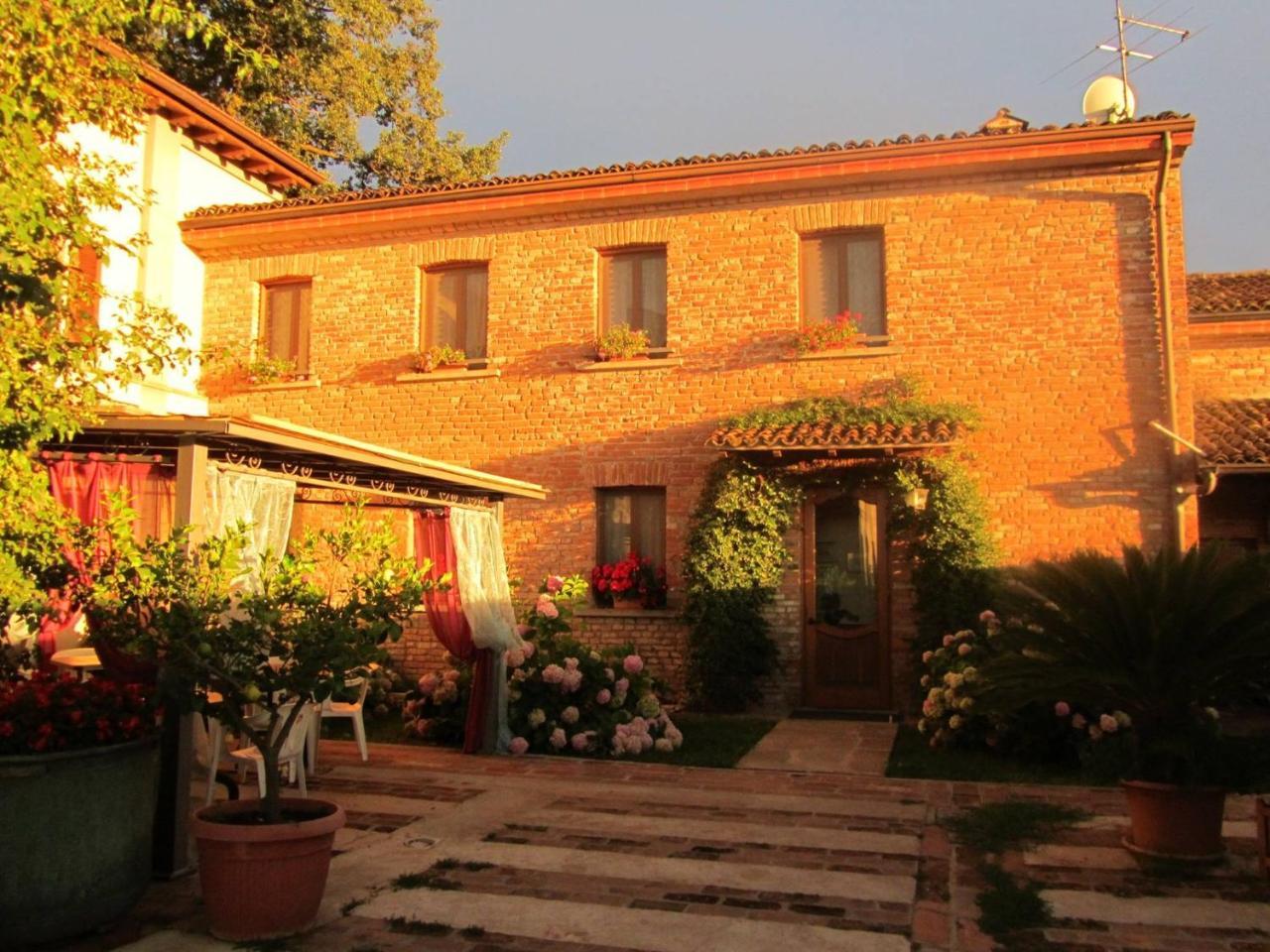 Carrobbio Bed&Breakfast Guest House Cremona Exterior photo